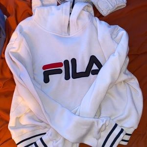 Fila CROPPED sweater size Medium Women